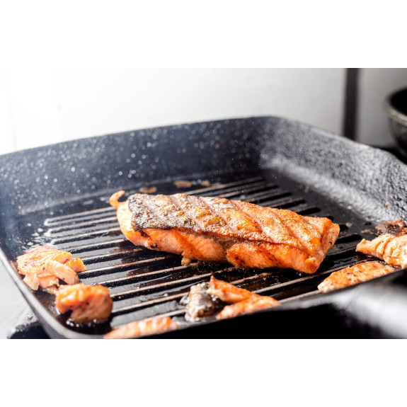 Pstrąg Łososiowy Filety Mrożone 5 kg - Hurtownia Ryb O-fish.pl