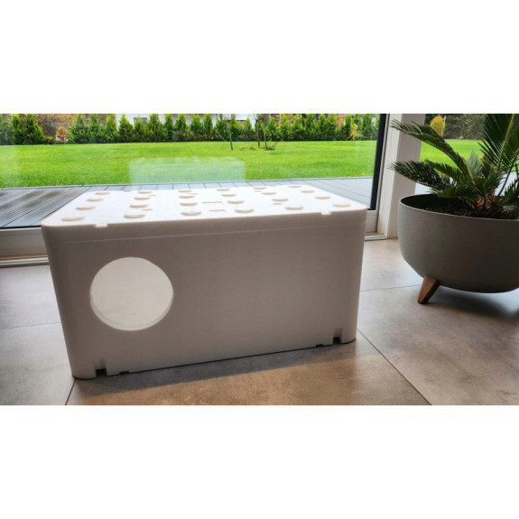 Wiosenny domek dla kota   600 x 400 x 300 mm