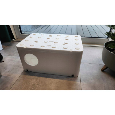 Wiosenny domek dla kota   600 x 400 x 300 mm