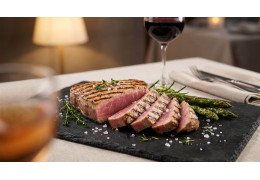 Steki z morza – jak idealnie przyrządzić tuńczyka i miecznika? Przewodnik po technikach grillowania i smażenia